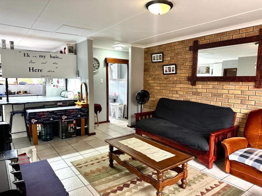 3 Bedroom Property for Sale in Denneoord Western Cape